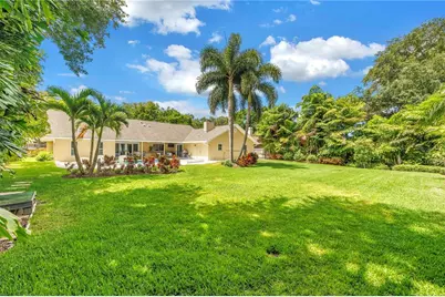 12399 Oaks Lane, Seminole, FL 33772 - Photo 37