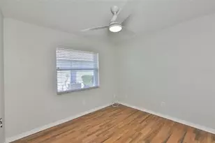 2333 E Del Webb Blvd, Sun City Center, FL 33573 - Photo 27