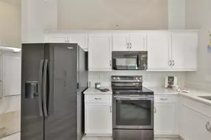 2333 E Del Webb Blvd, Sun City Center, FL 33573 - Photo 17