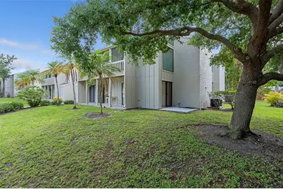 2220 Bahia Vista Street #G4, Sarasota, FL 34239 - Photo 5