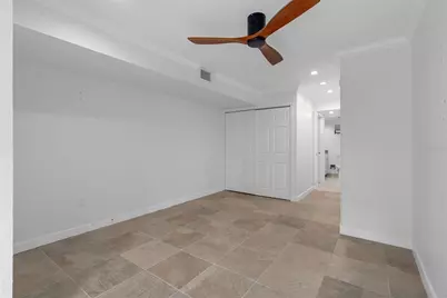2220 Bahia Vista Street #G4, Sarasota, FL 34239 - Photo 29
