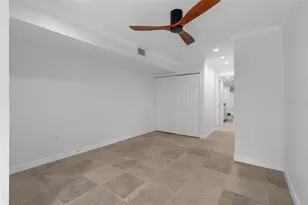 2220 Bahia Vista St, Sarasota, FL 34239 - Photo 29