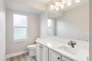 586 Kingsmill Ct, Oldsmar, FL 34677 - Photo 29