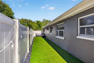 4750 39th Ave N, Saint Petersburg, FL 33714 - Photo 23