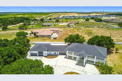 7925 Lake Mabel Loop Road, Dundee, FL 33838 - Photo 9