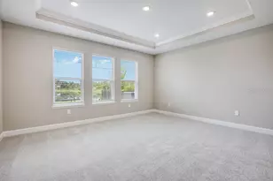 712 Sky Shade Dr, Apollo Beach, FL 33572 - Photo 5