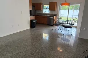 11601 109th St, Seminole, FL 33778 - Photo 7