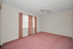 9700 Starkey Rd, Seminole, FL 33777 - Photo 27