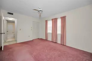 9700 Starkey Rd, Seminole, FL 33777 - Photo 31