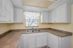 9700 Starkey Rd, Seminole, FL 33777 - Photo 17