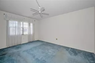 9700 Starkey Rd, Seminole, FL 33777 - Photo 19