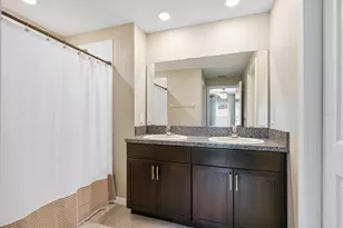 12011 MIracle Mile Dr, Riverview, FL 33578 - Photo 13