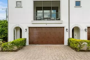3215 W De Leon St, Tampa, FL 33609 - Photo 1