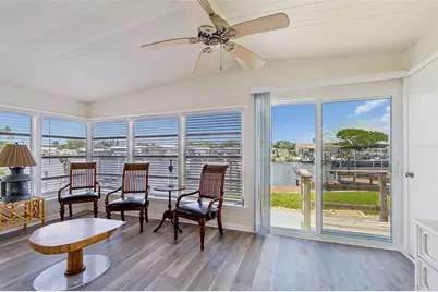 7186 Mount Arlington Drive NE #421, Saint Petersburg, FL 33702 - Photo 25