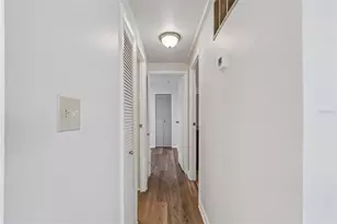 7186 Mt Arlington Dr NE, Saint Petersburg, FL 33702 - Photo 37