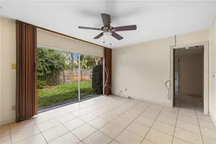 10309 Reclinata Ln, Tampa, FL 33618 - Photo 33