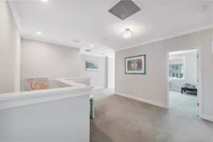727 Key Royale Dr, Holmes Beach, FL 34217 - Photo 35