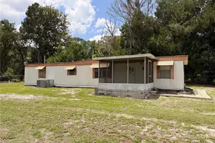 8582 W Admiral Byrd Ln, Crystal River, FL 34429 - Photo 1