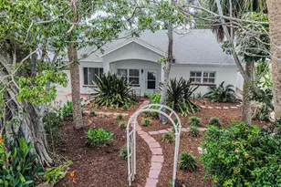 720 Bruce Ave, Clearwater Beach, FL 33767 - Photo 69
