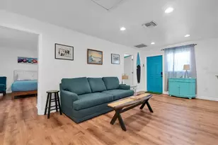 6921 Mango Ave S, Saint Petersburg, FL 33707 - Photo 69