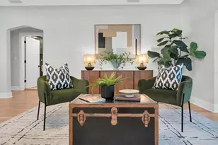 6921 Mango Ave S, Saint Petersburg, FL 33707 - Photo 11