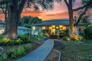 6921 Mango Ave S, Saint Petersburg, FL 33707 - Photo 93