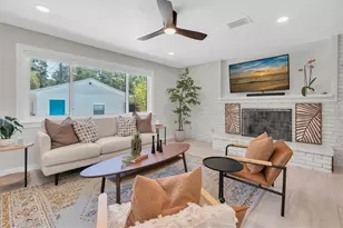 6921 Mango Ave S, Saint Petersburg, FL 33707 - Photo 27