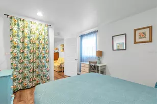 6921 Mango Ave S, Saint Petersburg, FL 33707 - Photo 51
