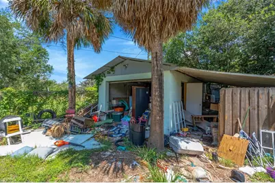 35913 Valleybrook Avenue, Zephyrhills, FL 33541 - Photo 23