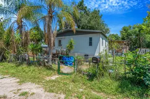 35913 Valleybrook Ave, Zephyrhills, FL 33541 - Photo 1