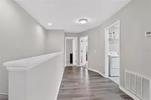 8821 N River Rd, Tampa, FL 33635 - Photo 19