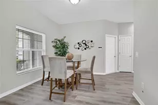8821 N River Rd, Tampa, FL 33635 - Photo 7