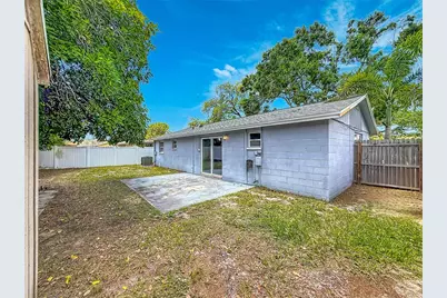 1090 16th Avenue SW, Largo, FL 33770 - Photo 59