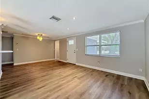 1090 16th Ave SW, Largo, FL 33770 - Photo 17