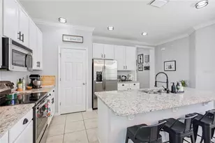 5253 Suncatcher Dr, Wesley Chapel, FL 33545 - Photo 11