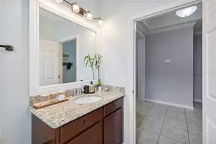 5253 Suncatcher Dr, Wesley Chapel, FL 33545 - Photo 37