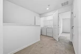 34202 Polacca Ln, Wesley Chapel, FL 33543 - Photo 17