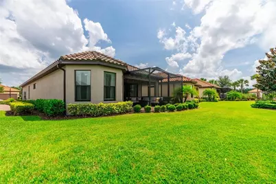 8412 Alberata Vista Drive, Tampa, FL 33647 - Photo 5