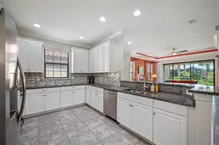 8412 Alberata Vista Dr, Tampa, FL 33647 - Photo 17
