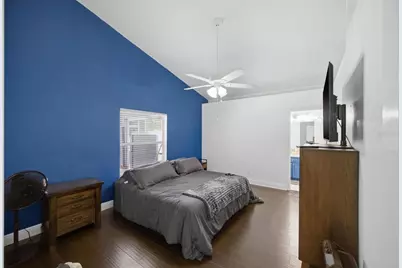 7611 Wiltshire Park Place, Apollo Beach, FL 33572 - Photo 13