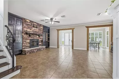 512 Dunaway Drive, Valrico, FL 33594 - Photo 7