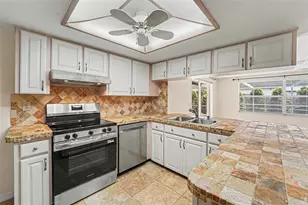 4316 Chipmunk Dr, New Port Richey, FL 34653 - Photo 11