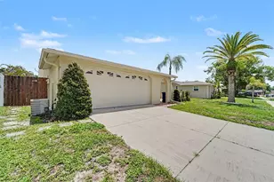 4316 Chipmunk Dr, New Port Richey, FL 34653 - Photo 3