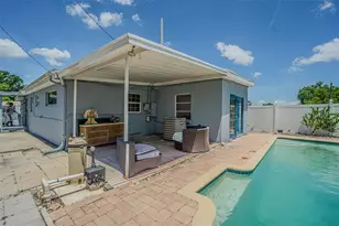 1627 28th St N, Saint Petersburg, FL 33713 - Photo 7