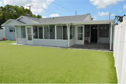 8201 Donaldson Drive, Tampa, FL 33615 - Photo 17