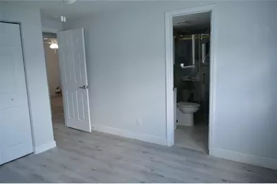 8201 Donaldson Drive, Tampa, FL 33615 - Photo 23