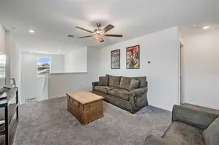 2515 Victorious Fls Ave, Plant City, FL 33565 - Photo 25