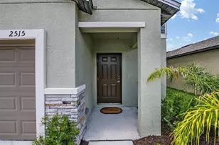 2515 Victorious Fls Ave, Plant City, FL 33565 - Photo 3