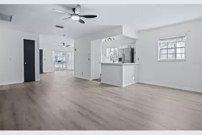 812 W Warren Avenue, Tampa, FL 33602 - Photo 3
