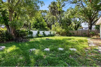 206 N Gunlock Avenue, Tampa, FL 33609 - Photo 35